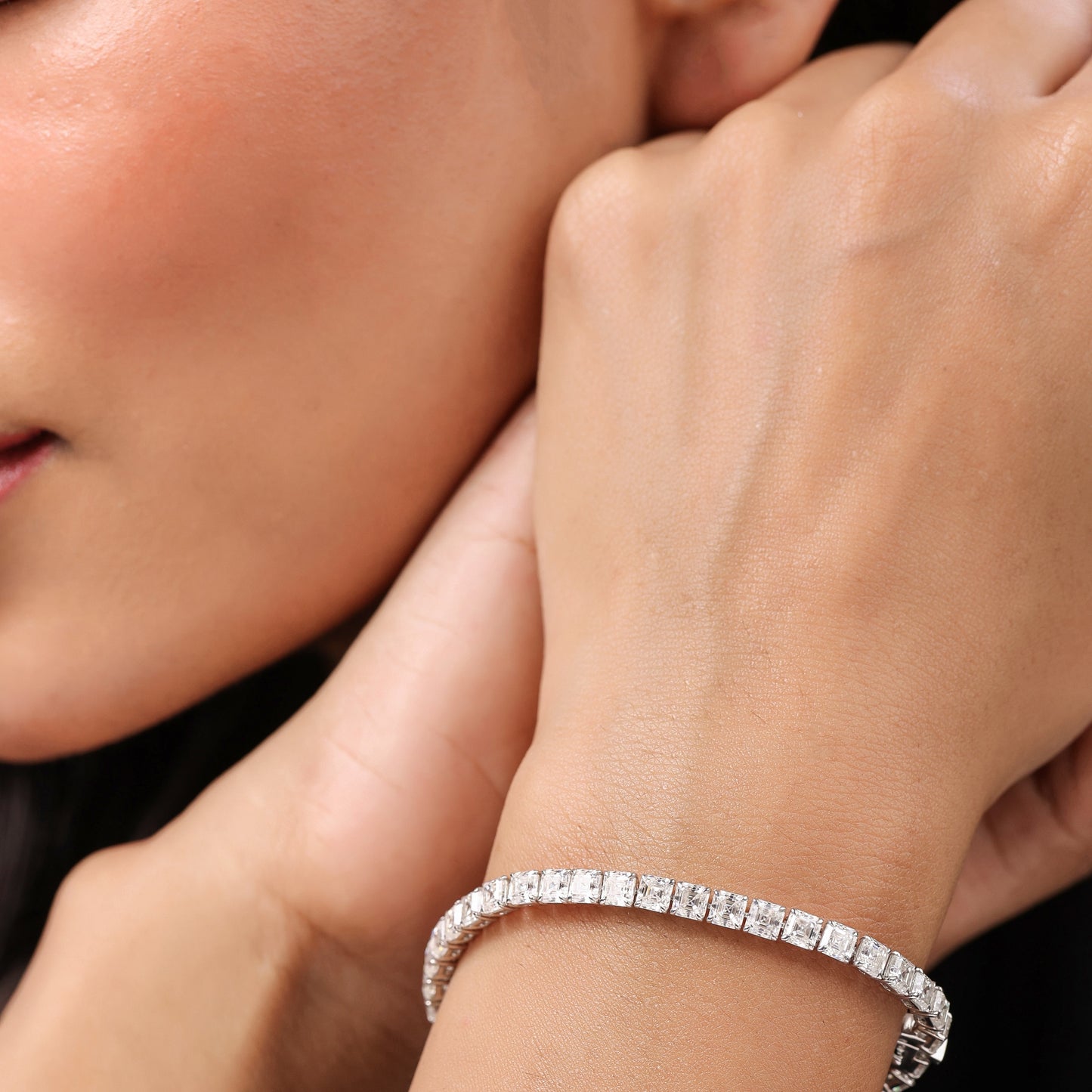 ASSCHER CUT TENNIS BRACELET